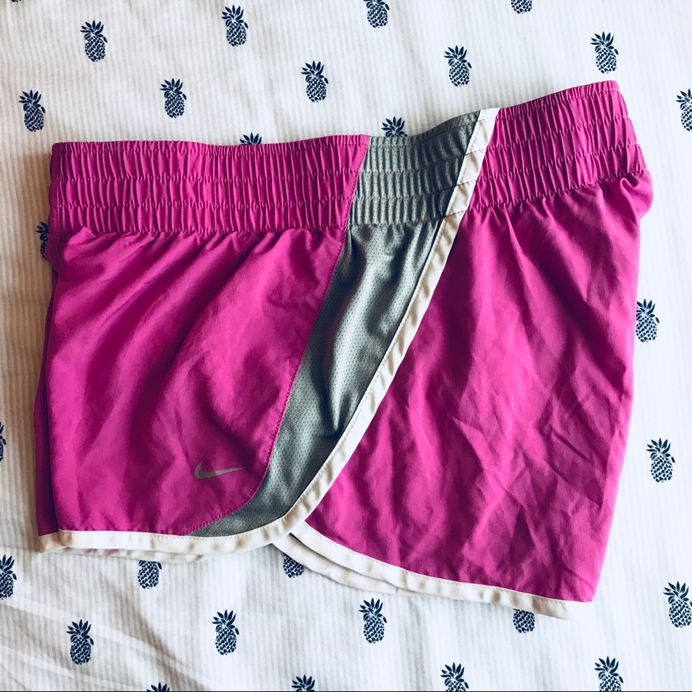 Nike DRI-FIT Workout Shorts - Picture 2 of 3